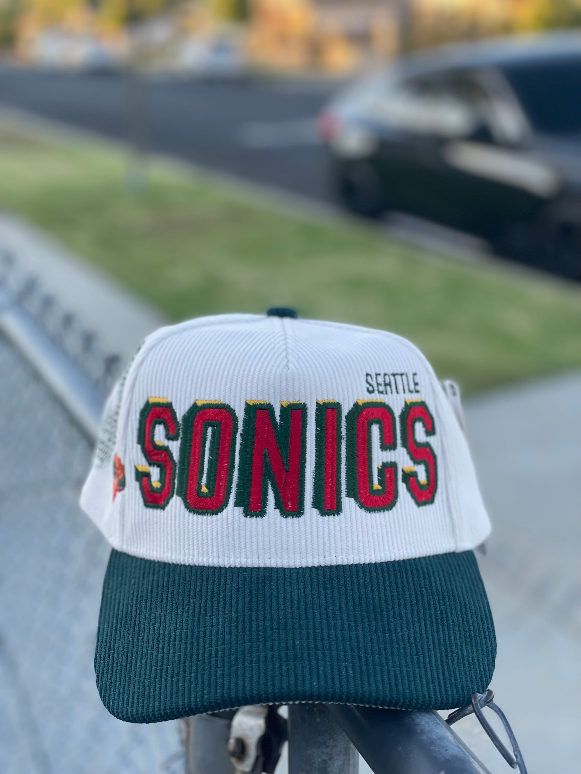Vintage Corduroy SuperSonics Snapback