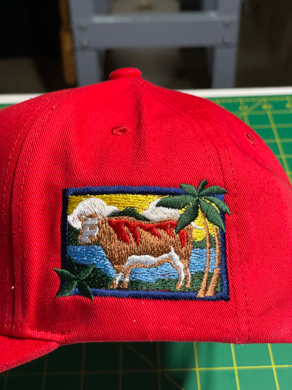Corned Beef “Pisupo” Hat