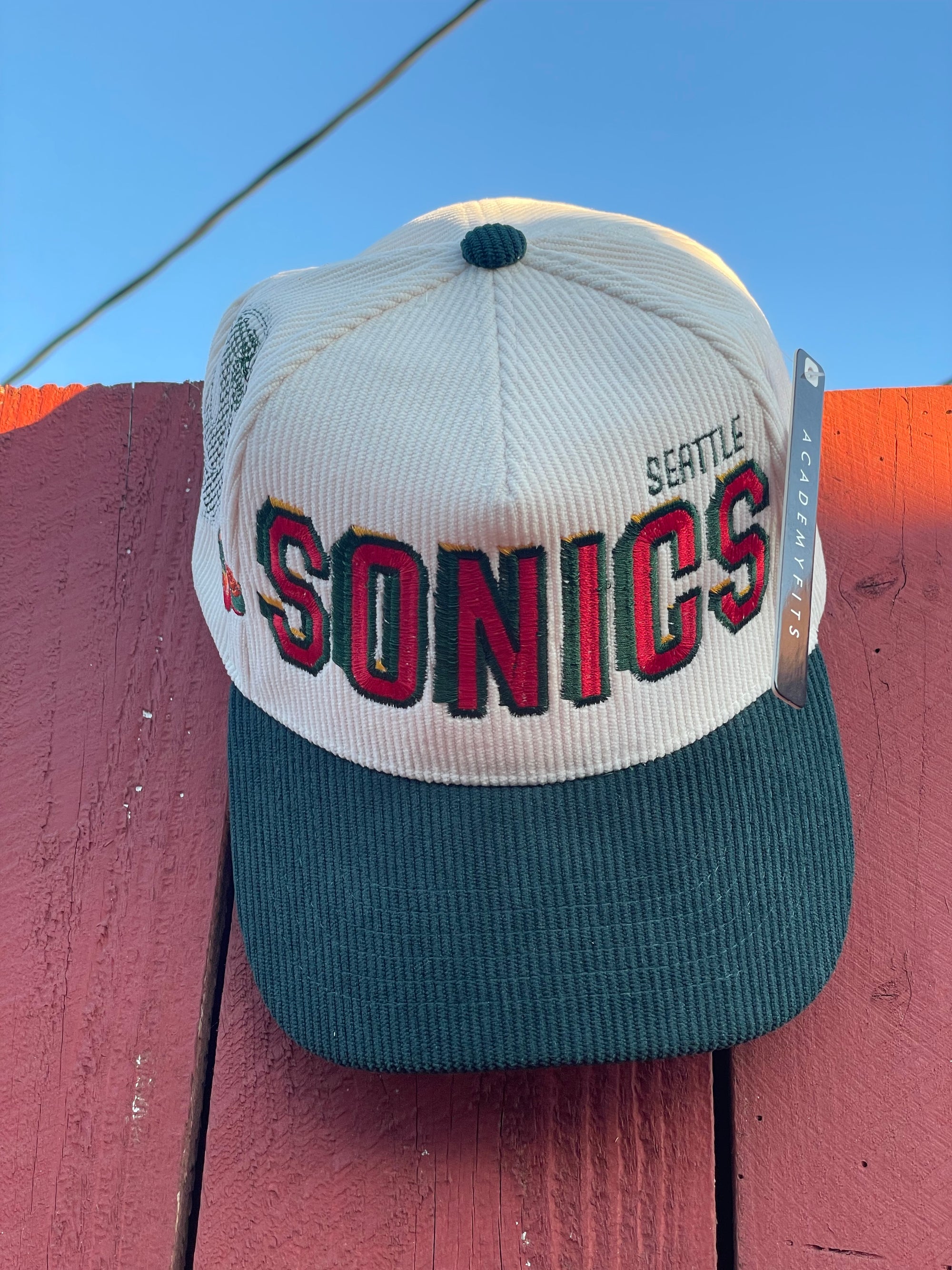 Vintage Corduroy SuperSonics Snapback