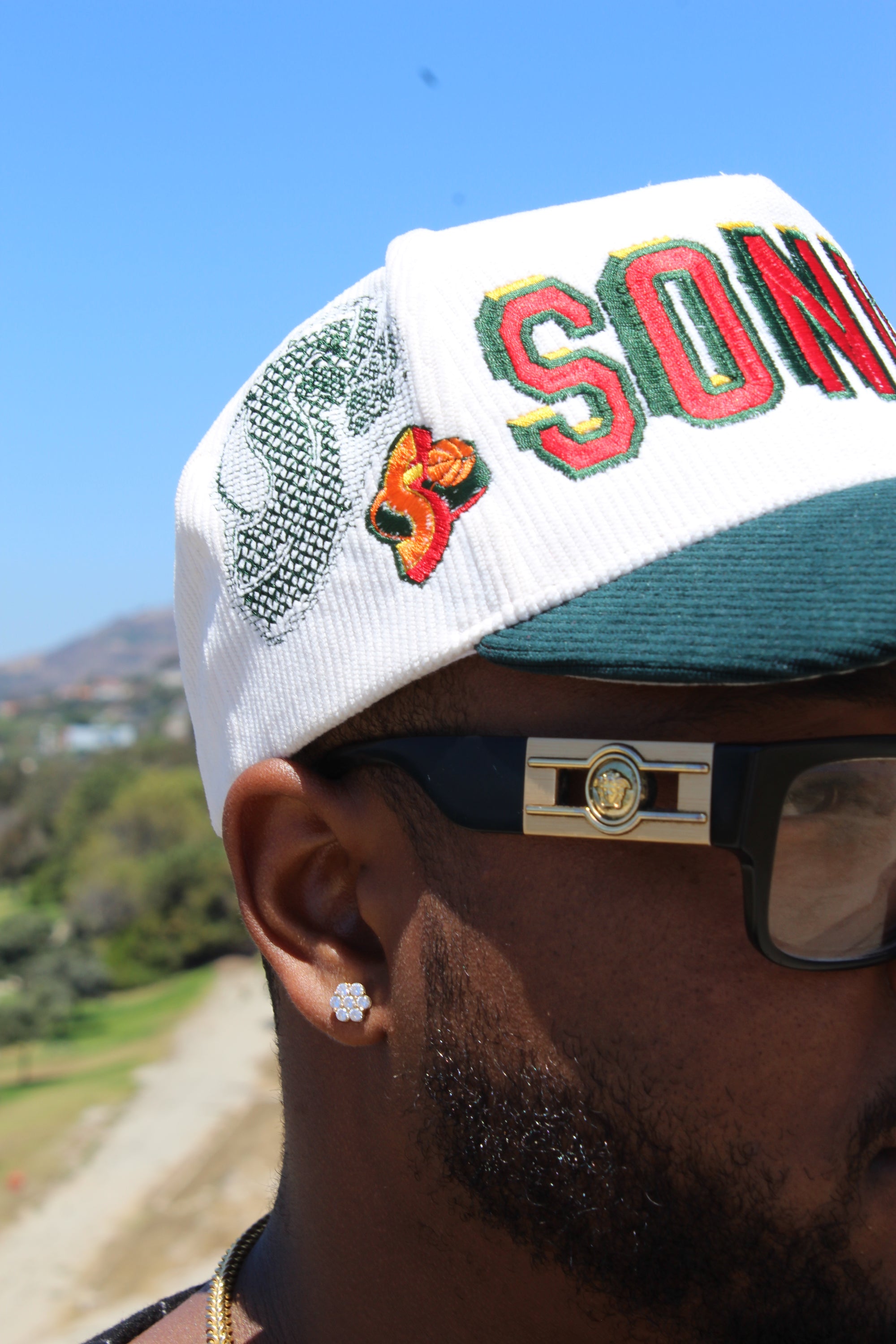 Vintage Corduroy SuperSonics Snapback
